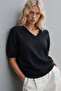 Women's V-Neck Short Sleeve Textured Blouse 52115171