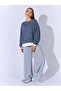 Women's Smoked Crew Neck Modal Sweatshirt with Single Jersey Detail at the Hem - 4