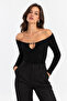 Women's Black Boat Neck Accessory Detailed Low-Cut Long Sleeve Slim Fit Blouse