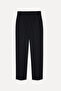 Women's Black Carrot Cut Pleated Pants - 6