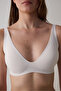 Ecru Fit Removable Cup Seamless Underwire-Free Low-Cut Bra - 3