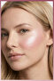 Liquid Highlighter Moisturizing Liquid Illuminator - 100 Soft Pink - 3