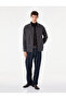 Comfortable Fit Long Sleeve Classic Collar Buttoned Plaid Shirt