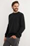 3 Thread Basic Crew Neck Sweatshirt