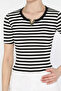 Line Patterned Women's T-Shirt with V Metal Accessories - 3