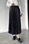 Pleated hijab skirt with elastic waist