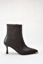 Women's 7 cm Heeled Pointed Toe Gold Detailed Zippered Ankle Boots - 2