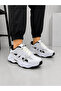 Unisex Casual Sneaker / Waterproof Lace-Up Light Sole Sports Shoe - 2