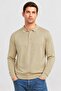 Men Spread Collar knitted Sweater, Beige