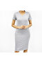 Women's Gray V-neck Short sleeve Dress - 3