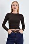 Basic Crew Neck Slim Fit Crop Blouse