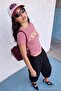 Kırmızı Çizgili Fitted 2 Parçalı Pencere Detaylı Fitted Crop Esnek Örme T-Shirt TWOAW27TS00031