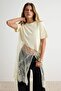 Sarı Düz Dantel Detaylı Regular/Normal Kalıp Örme T-Shirt TWOAW27TS00104