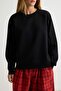 Siyah Dantel Detaylı Regular Kalıp Bisiklet Yaka Örme İnterlok Sweatshirt TWOAW27SW00084 - 4