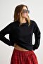 Siyah Dantel Detaylı Regular Kalıp Bisiklet Yaka Örme İnterlok Sweatshirt TWOAW27SW00084