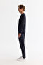 سترة تريكو رجالية ذات ياقة دائرية وقصة عادية باللون الأزرق الداكن E005109 - 4
