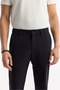 Men's Black Elastic Waist Bi-Stretch Technical Fabric Slim Fit Trousers A51Y3077 - 4