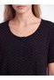 Alita City Women's Nightgown with a Contrasting Oval Neckline Pattern - 3