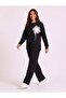 Plus Size Lycra Modal Fabric Suit with Slits and Accessories - 3