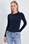Basic Crew Neck Slim Fit Crop Blouse - 5