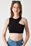 Women's Low-Cut Camisole Crop Blouse Black - 3