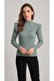 Knitwear with Badi Button Detail - 2