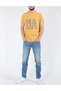 Tricou, Mustar