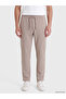 Standardfit Men's Trousers for Style Enthusiasts from Uzg Store - 2