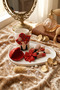 Handmade Design Cup Set with Female Figure Wearing a Hat, Gift Presentation