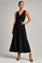 Sleeveless Double-Breasted Collar Dress (B23-00137)