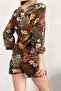 Women's v-neck belted balloon sleeve activewear set - 4