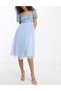 Rochie medie, Albastru