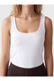 Esvab • Modern & Distinctive U Roba Collar Women's Undershirt - 4