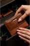 Women's Crocodile Patterned Small Wallet with Zipper Coin Compartment and Multi-Card Holder