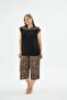 17324 Black Leopard Lace Detailed Blouse Capri Set