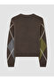 Esvab • Modern & Distinctive Diamond Embroidered Women's Knitwear Sweater - 8