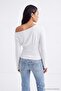 Ekru Slogan Detaylı Fitted/Vücuda Oturan Düşük Kol Crop/Kısa Pamuklu Örme Bluz TWOAW27BZ00080 - 4