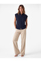Aerobin Fabric Classic Collar Sleeveless Buttoned Satin Shirt