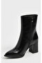Women's Black Wrinkled Patent Leather Zippered Thick Heeled Boots - 4
