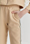 Girl's Elastic Waist Sweat Bottoms - 6
