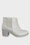 Short Heeled Zippered Women's Boots (7cm) Beige