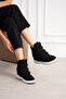 İzabel Velcro Hidden Heel Boots