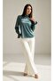 Quartz Front Brit Button Detailed Blouse - 4