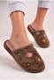 Women's Plush House Slippers Colorful Flower Embroidered Closed Toe Soft Sole Winter Comfortable Slippers Model