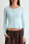 Açık Mavi Önü Full Çıtçıtlı Fitted/Vücuda Oturan Örme Bluz TWOAW26BZ00193 - 3
