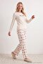 Ekru Kalp ve Kurdele Desenli Yumuşak Tuşeli Kışlık Waffle Örme Pijama Takımı THMAW27PT00226 - 3