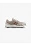 480 Women's Beige Sneakers