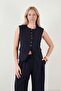 Front Slit Detailed Fitted Fit Crew Neck Buttoned Vest Women's Vest 6521194 - 3