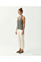 Cropped Pad V-Neck Sleeveless Sweater - 3