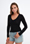 V-Neck Basic Blouse B1955 - 4
